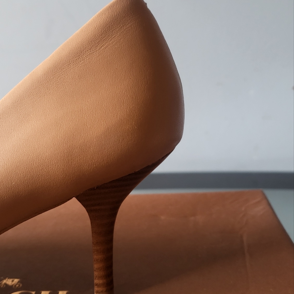 Women shoes